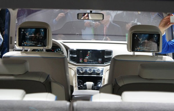 VW CrossBlue SUV