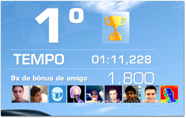 Real Racing 3 Competindo com amigos