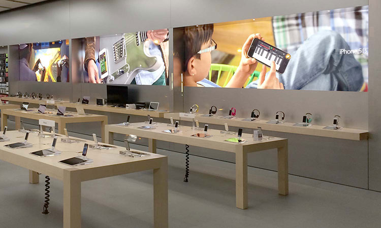 Backlights Apple Store