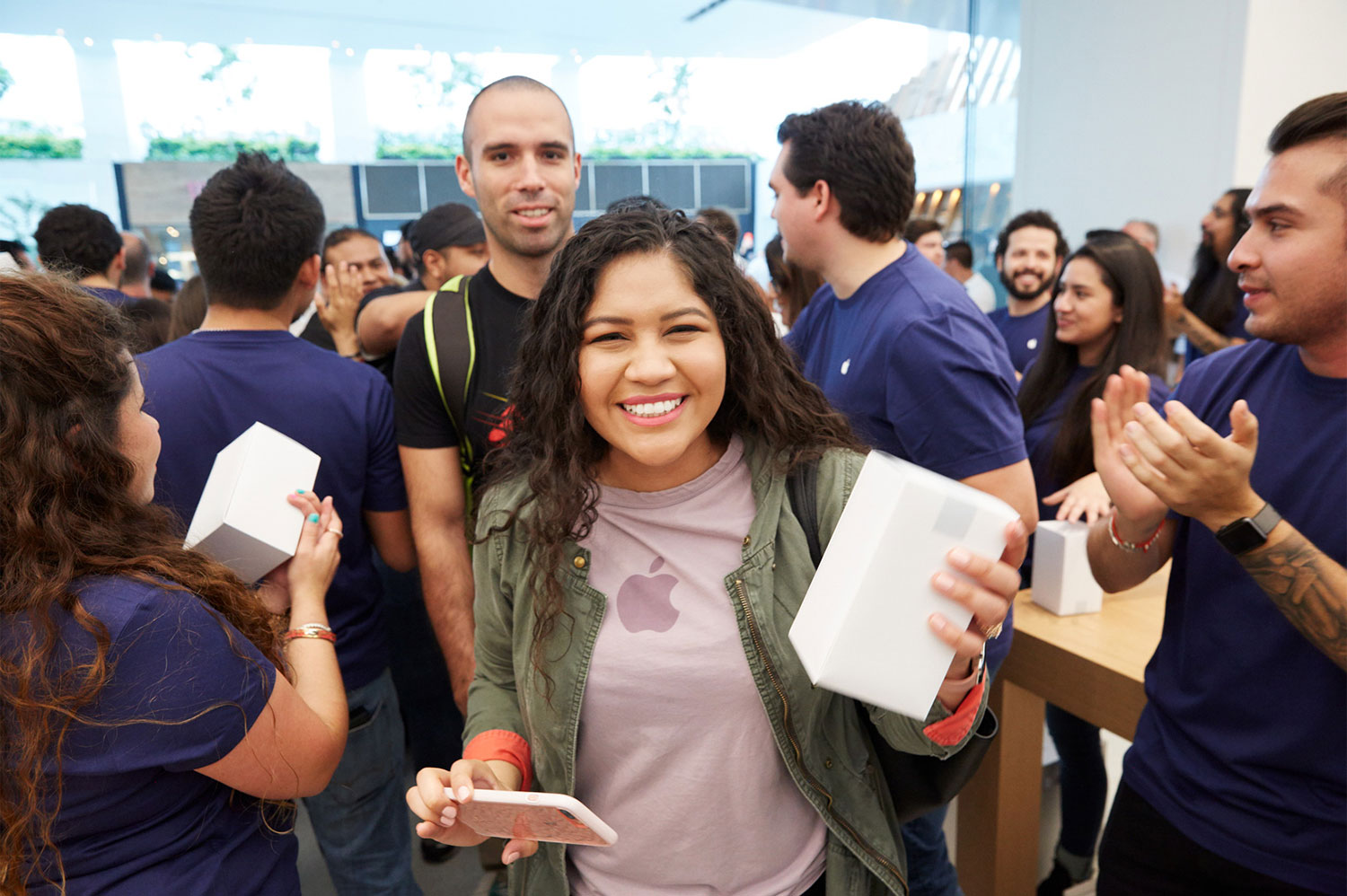 Hola México Apple Store
