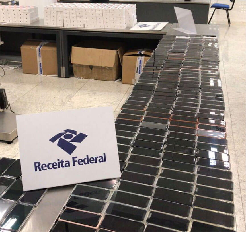 246 iPhones apreendidos pela Receita