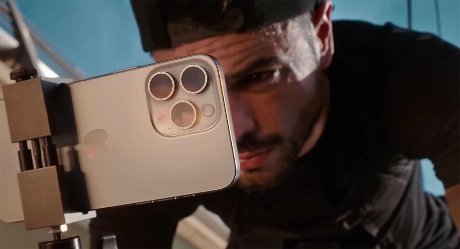 Camera iPhone 15 Pro filmagem