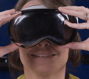 Vision Pro Eyesight