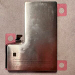 Bateria em metal do iPhone 16 Pro