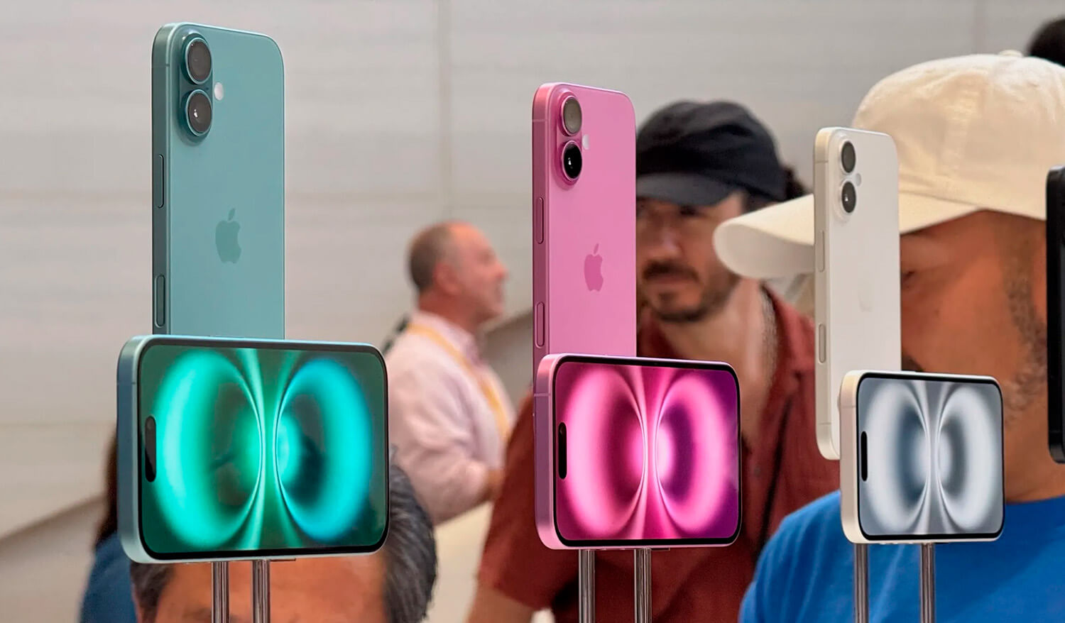iPhone 16 Hands on